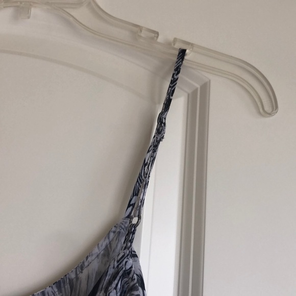 Super cute tiered chiffon minidress with neon - Picture 4 of 5